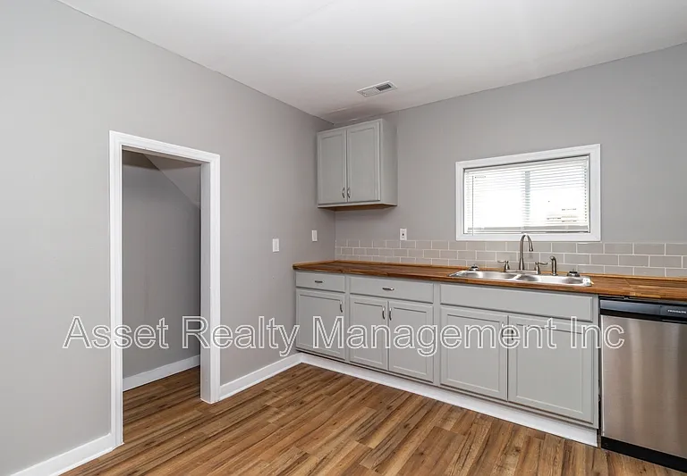 3043 E 5th Ave #3 — Photo 12