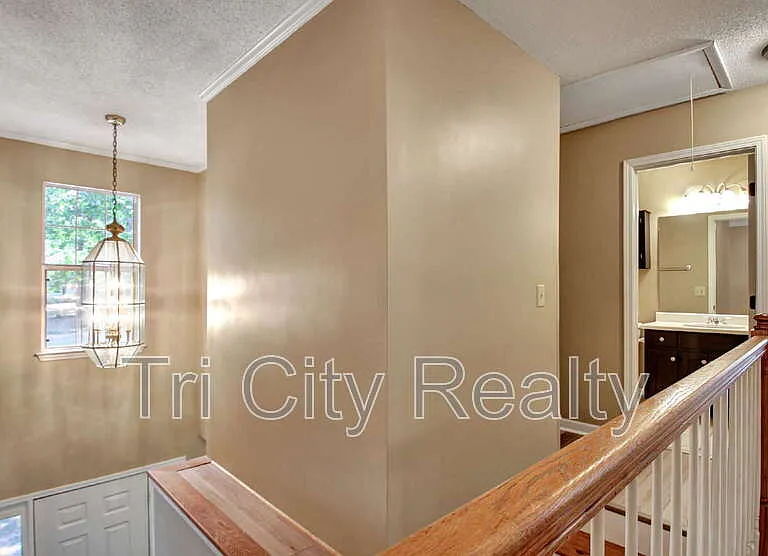 49 Montrose Ln — Photo 48