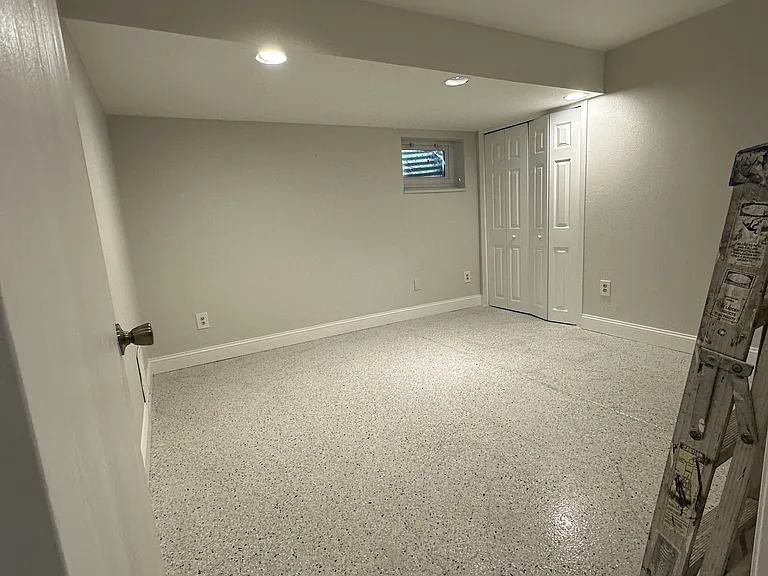 2306 S Troy St #A — Photo 10