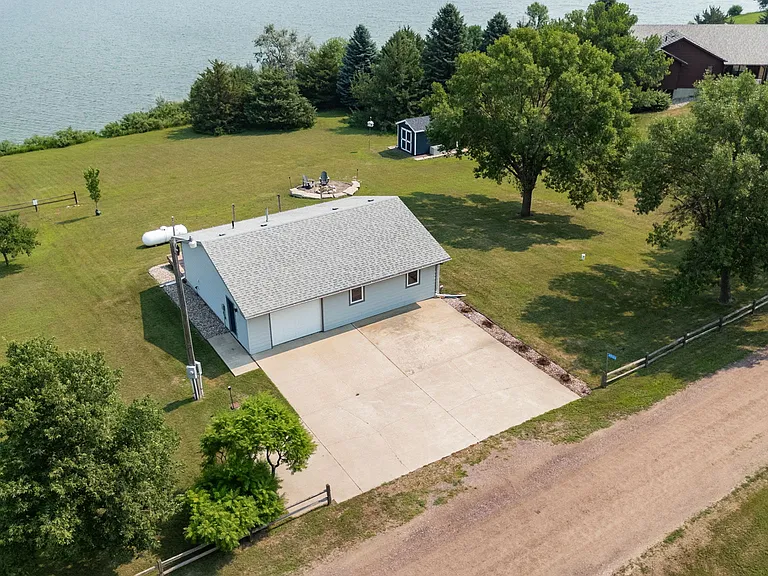 45126 Quail Dr — Photo 98