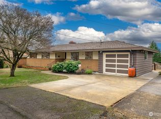 905 Lynnwood Ave NE, Renton, WA 98056