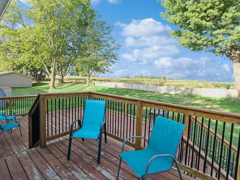 1021 Aspen Dr — Photo 22