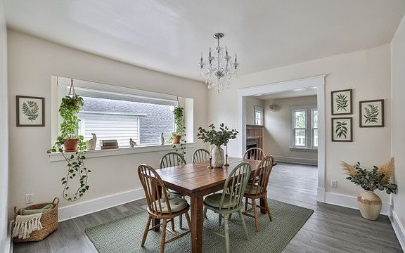 2nd image of 2409 La Salle Ave #2