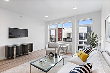 5711 John F Kennedy Boulevard, #308