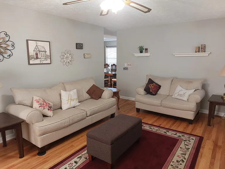 30 Valley Breeze Dr — Photo 9