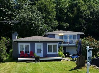 7467 Maxwelton Rd UNIT A, Clinton, WA 98236