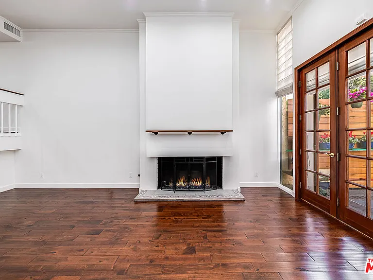 9507 W Olympic Blvd — Photo 6