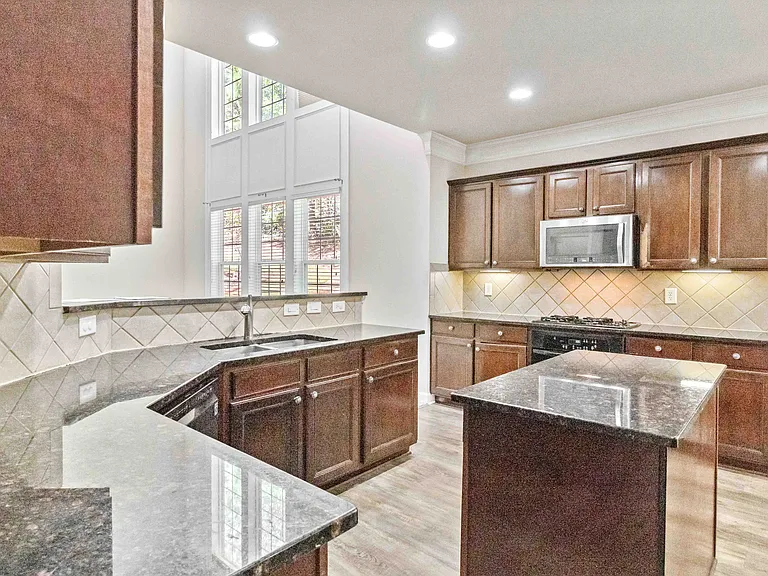 4840 Shiloh Springs Rd — Photo 13