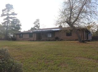 305 Crest Ct, Poteau, OK 74953