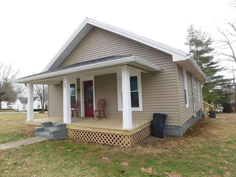1st image of 207 E Reid Ave