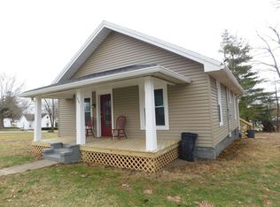 207 E Reid Ave, Salem, IN 47167