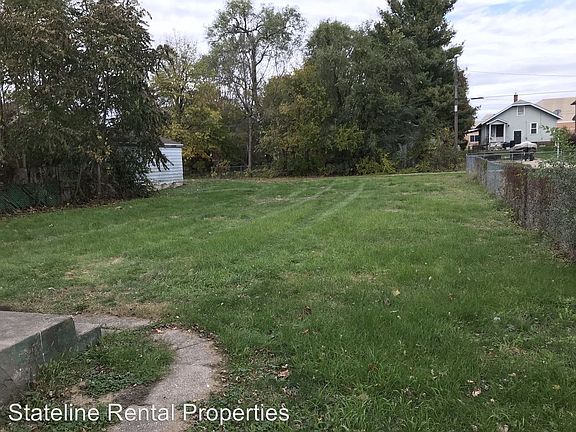 3rd image of 1525 Green St