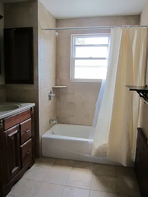 Rented by Sapphire Property Group | media 2