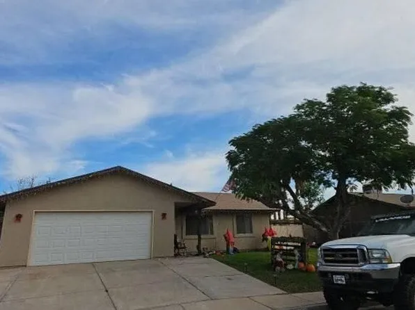 2061 S 46th Way, Yuma, AZ 85364