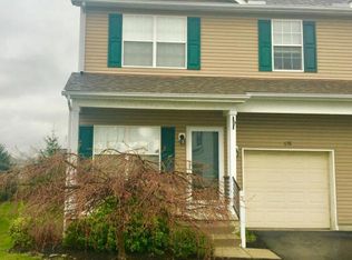 698 Wilke Pl, Gahanna, OH 43230