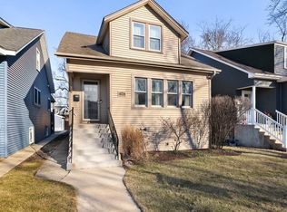 7005 N Osceola Ave, Chicago, IL 60631