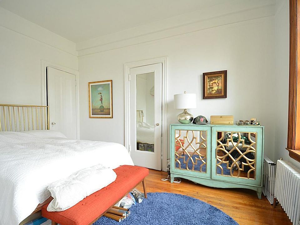 1st image of 287 Amsterdam Ave #605