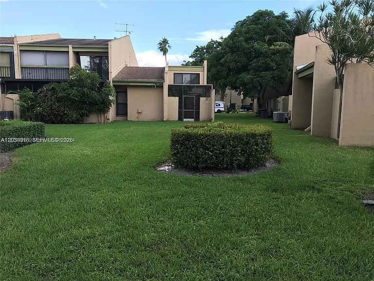 9511 NW 14th Ct #213 — Photo 8