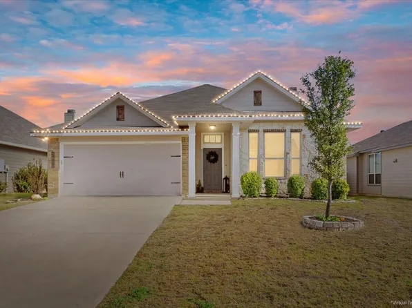 2920 Samson Dr, Lorena, TX 76655