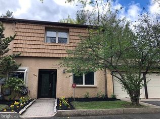 8040 Jenkintown Rd, Cheltenham, PA 19012