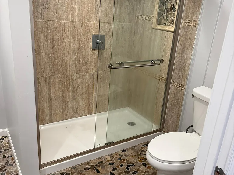 161 Zabriskie St #1 & G — Photo 13