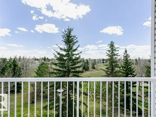16807 100th Ave NW #323, Edmonton, AB T5P 4Z6