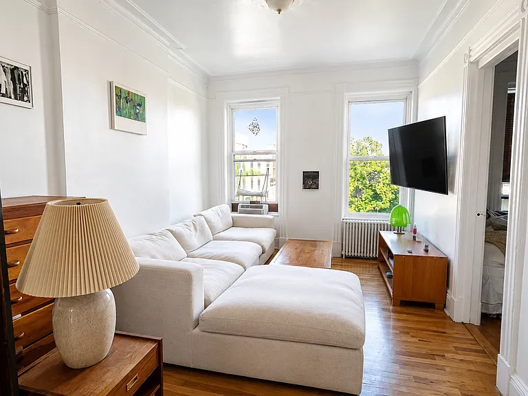 611 Vanderbilt Ave #3 — Photo 3