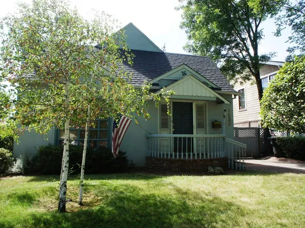1632 37th St, Sacramento, CA 95816