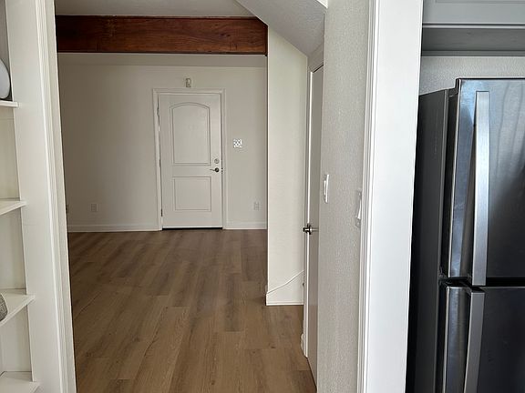 2nd image of 1044 Addison St