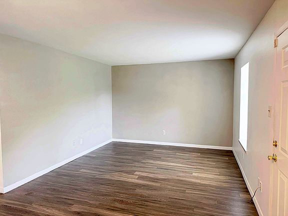 3rd image of 1600 N 7th St APT 8