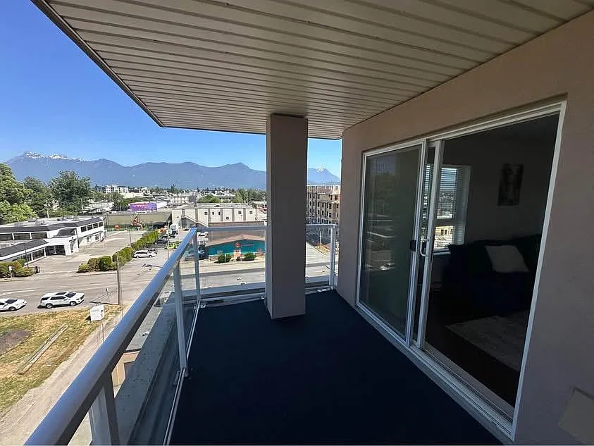 Princess Ave, Chilliwack — Photo 4
