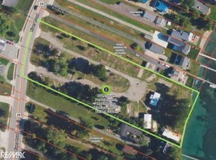 6609 S Parker St, Marine City, MI 48039