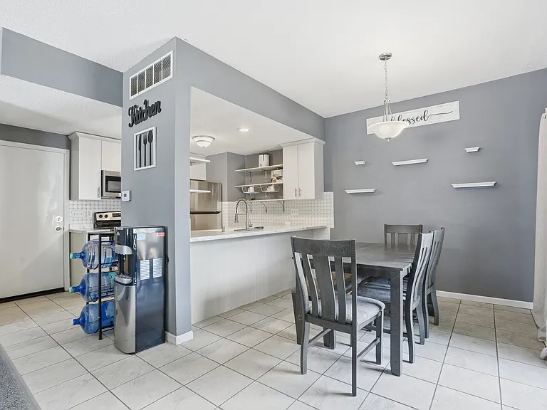 2415 Catskill Ct — Photo 12