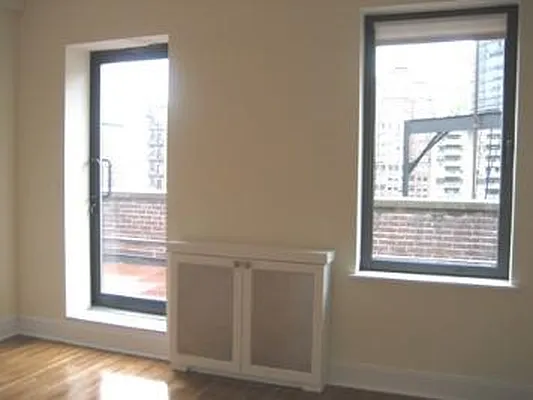 Rented by Corcoran | media 7