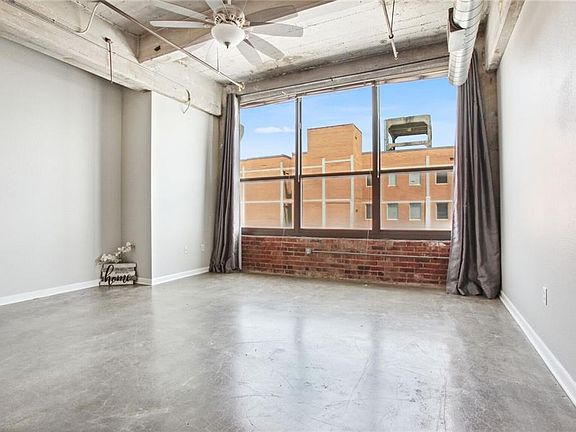 5th image of 715 May St APT 325