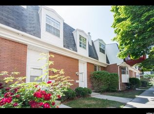 8260 S Williamsburg Park Cir, Sandy, UT 84070