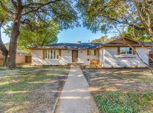 8409 Bocowood Dr, Dallas, TX 75228