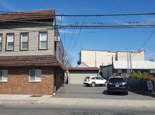 77 Main Ave, Wallington, NJ 07057