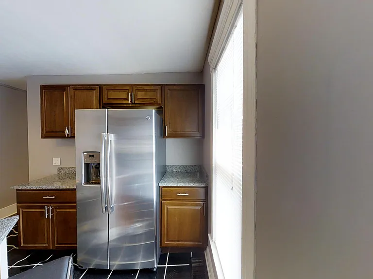 410 Westcott St #3 — Photo 8
