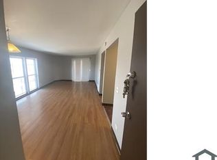 3121 W Madison St APT 304, Chicago, IL 60612