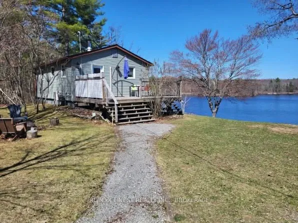 59 Oak Ln S, Central Frontenac, ON K0H 2P0