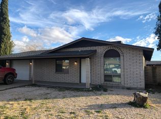 1070 Crestwood Dr, Kingman, AZ 86409