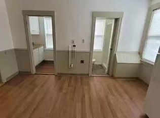 2 Thenius St APT 2, Worcester, MA 01607