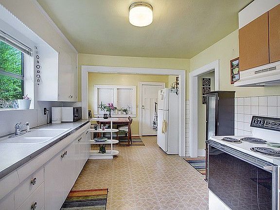 Very large kitchen with eating space.