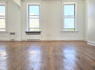 684 4th Ave APT 3, Brooklyn, NY 11232