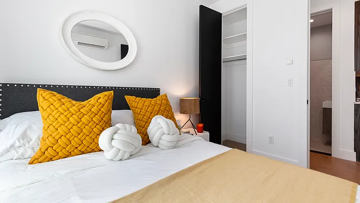 Rented by Nooklyn NYC LLC | media 26