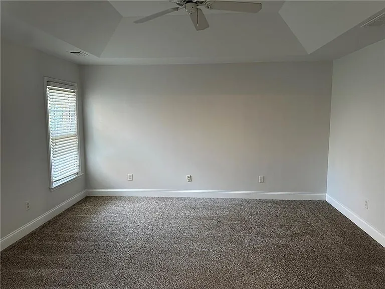 1296 Dunwoody Cv — Photo 28