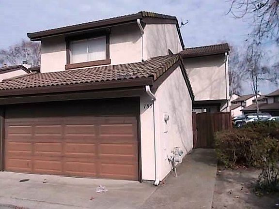 5th image of 185 Westgate Cir