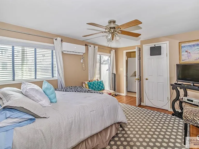 2800 Turner St — Photo 10