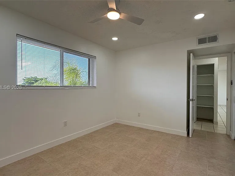 8401 SW 107th Ave #331E — Photo 33